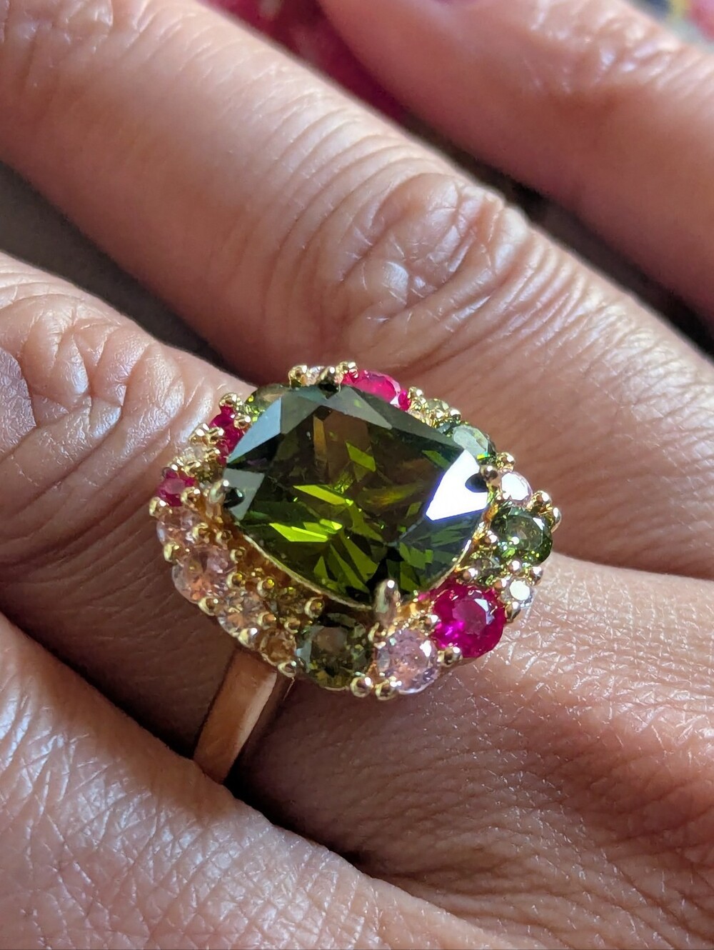 Vintage Style Gold-tone Ring with Green Center and Pink Accent Stones 1920s Sz 8 - Picture 2 of 12